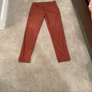 Lululemon Commission Pant size 32